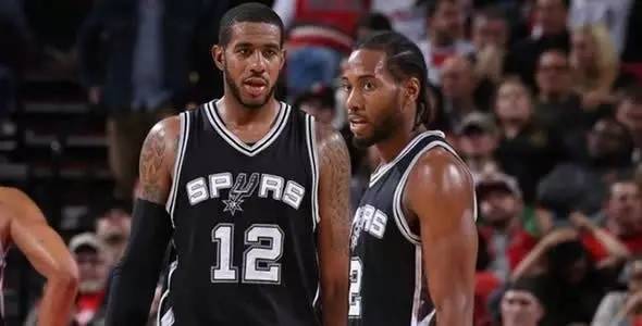 转会市场上 转会市场上