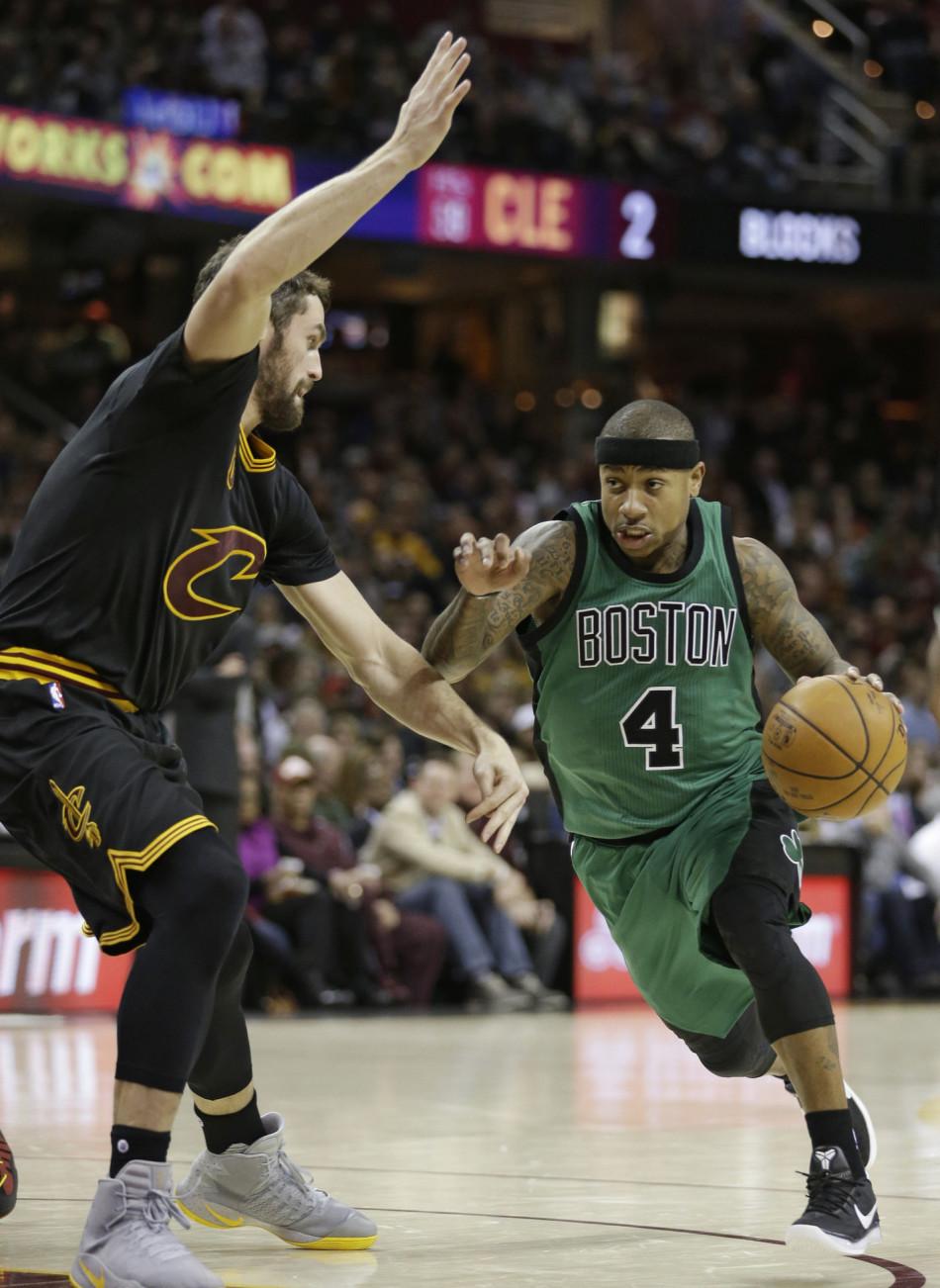 认为他在职 认为他在职